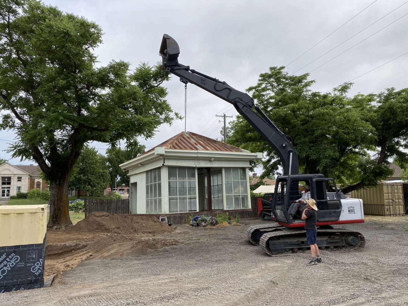 Decker Worx Excavating & Grading Services